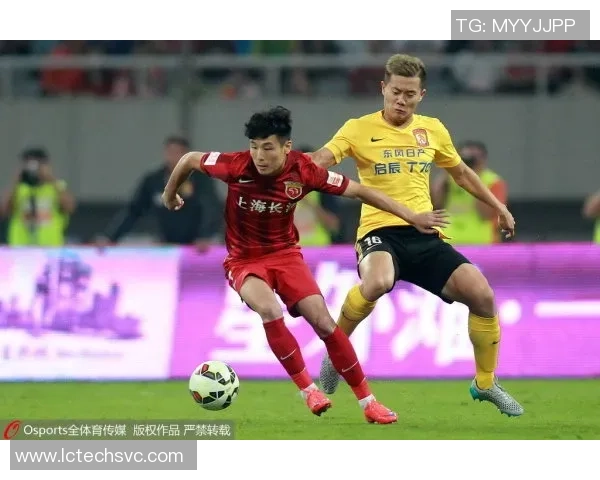 足球明星黄博文的传奇之路与背后的奋斗故事揭秘