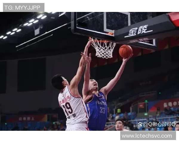 广州篮球队在锦标赛中的灵活性表现分析与战术探讨 广州篮球队在锦标赛中的灵活性表现分析与战术探讨
