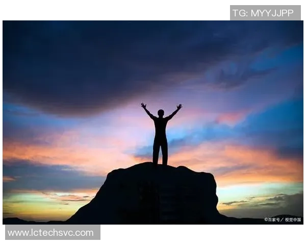 深度对话：黄伟在绿茵场上的奋斗与梦想之旅