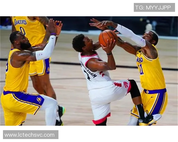 重庆篮球队中路突破革新探索新战术助力球队崛起之路 重庆篮球队中路突破革新探索新战术助力球队崛起之路